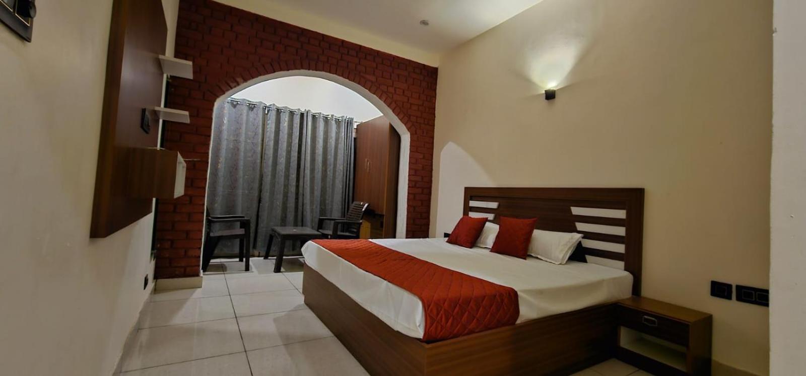 Golden Himalaya Homestay 코사니 외부 사진