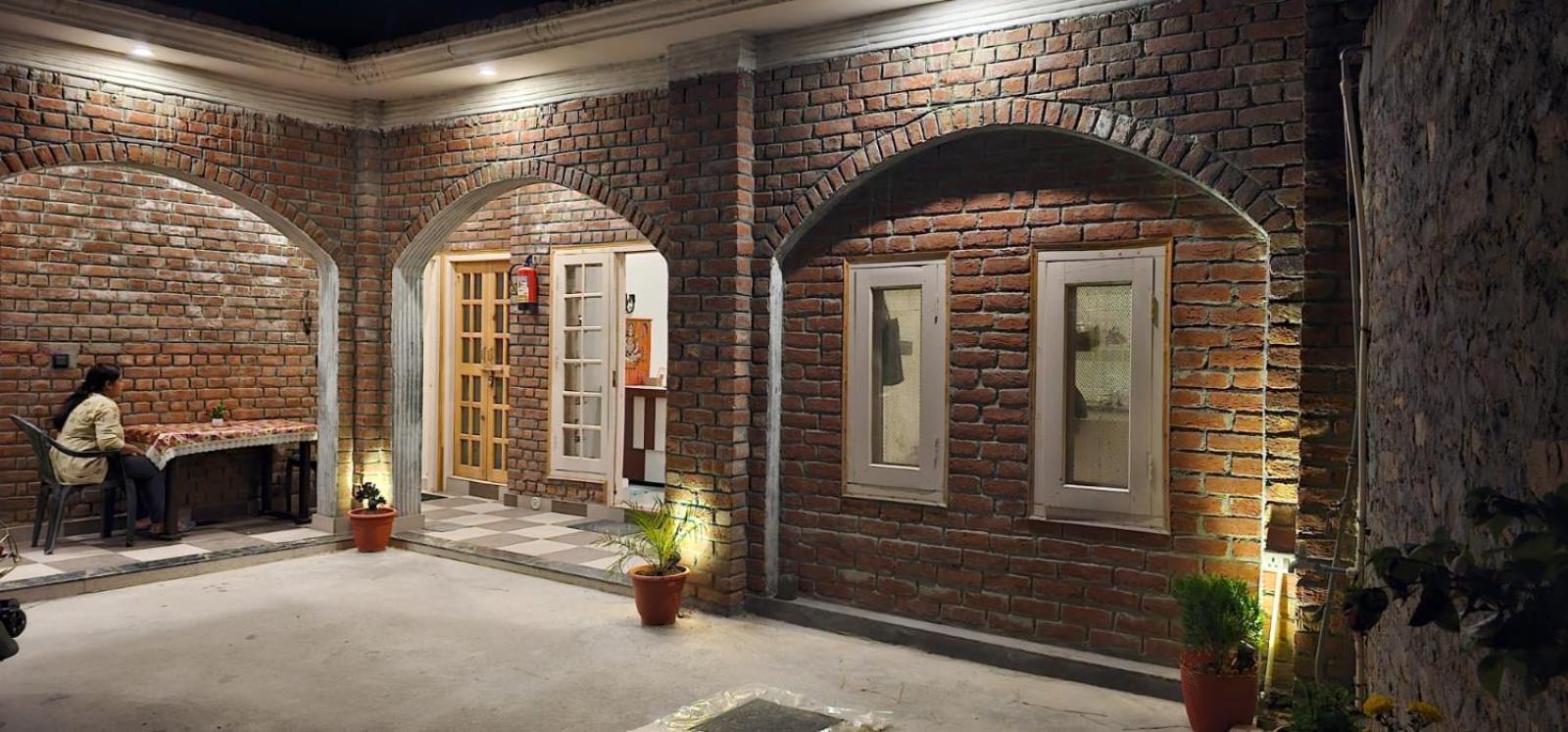 Golden Himalaya Homestay 코사니 외부 사진