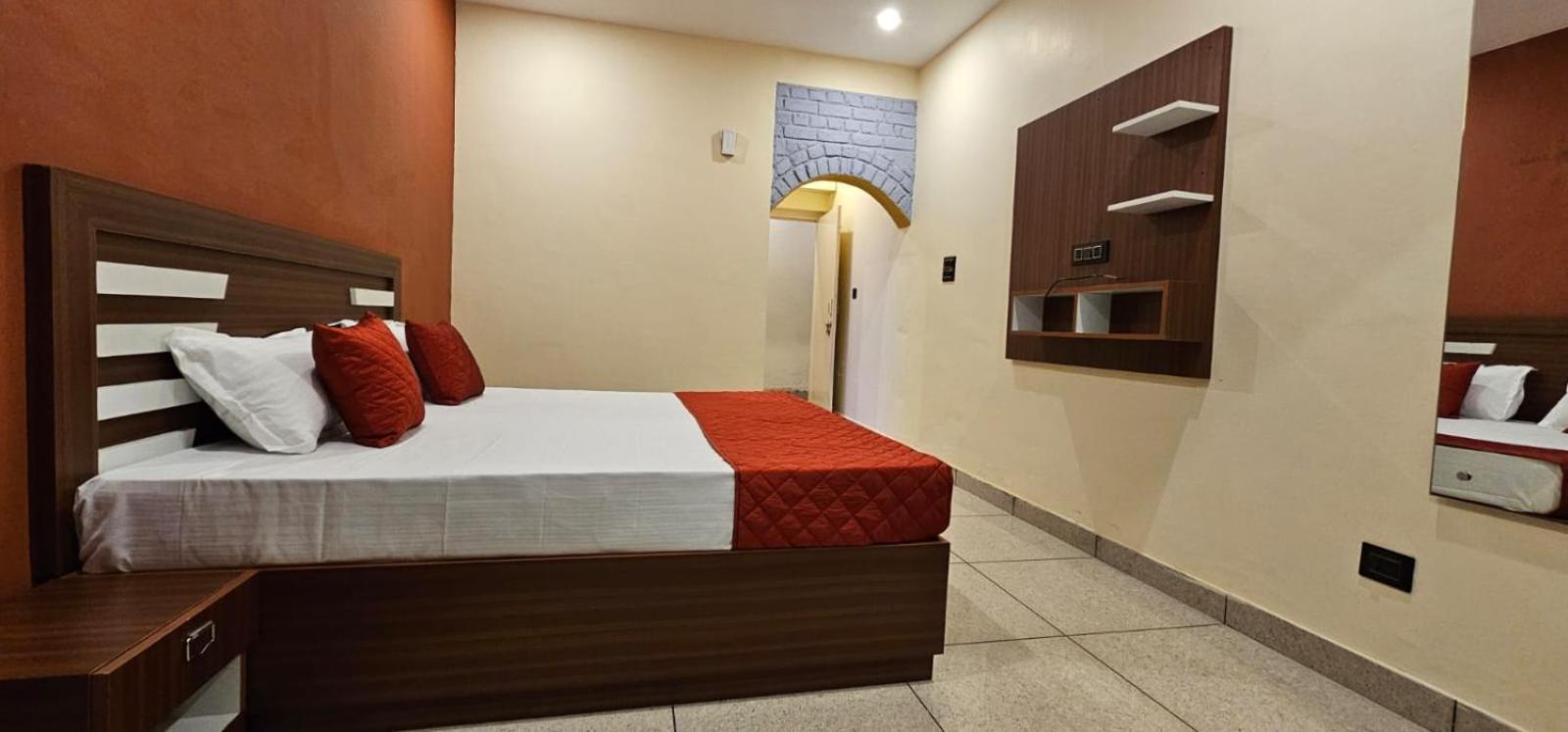 Golden Himalaya Homestay 코사니 외부 사진