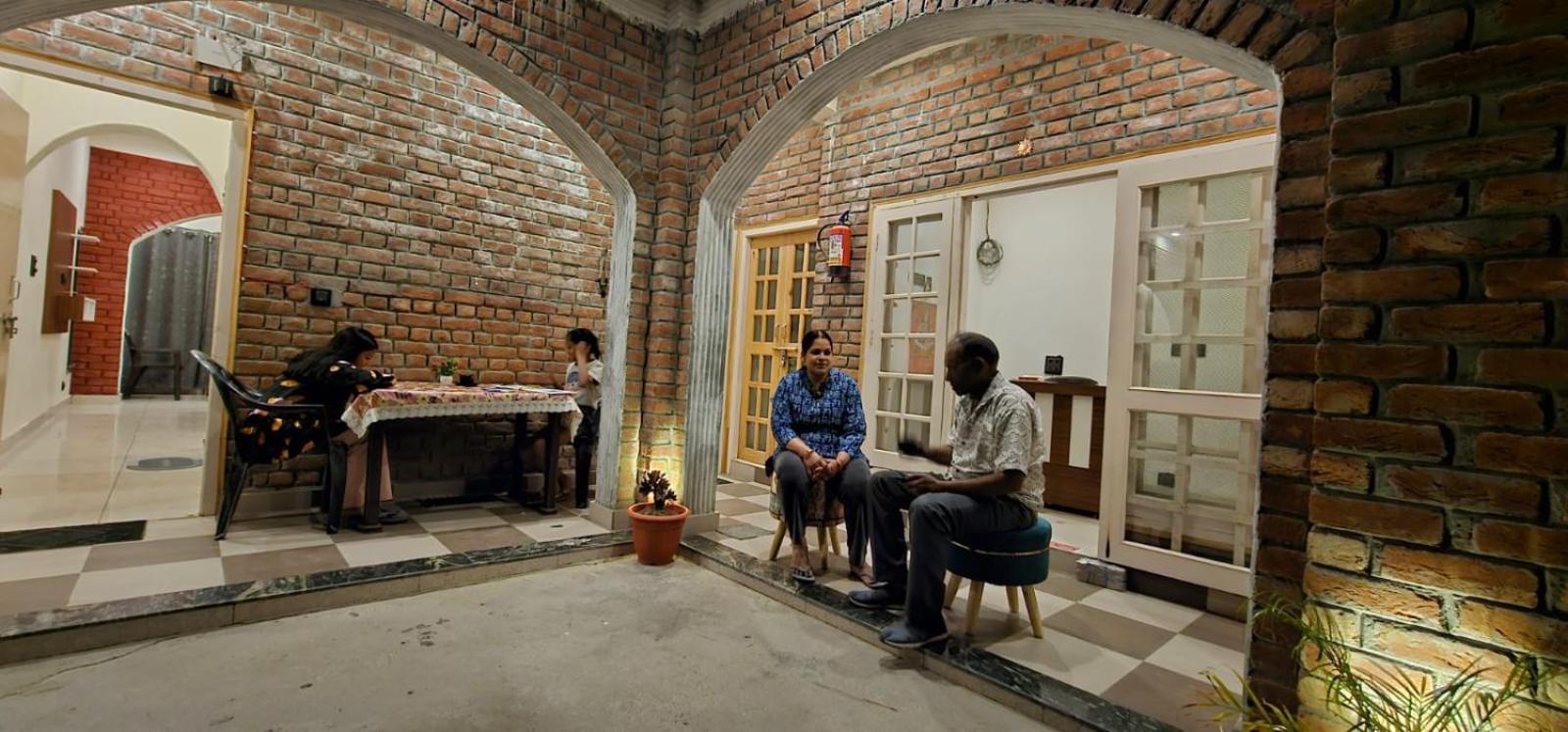 Golden Himalaya Homestay 코사니 외부 사진