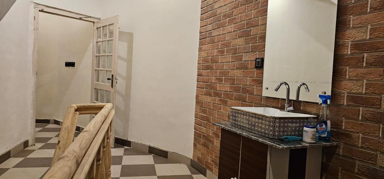 Golden Himalaya Homestay 코사니 외부 사진