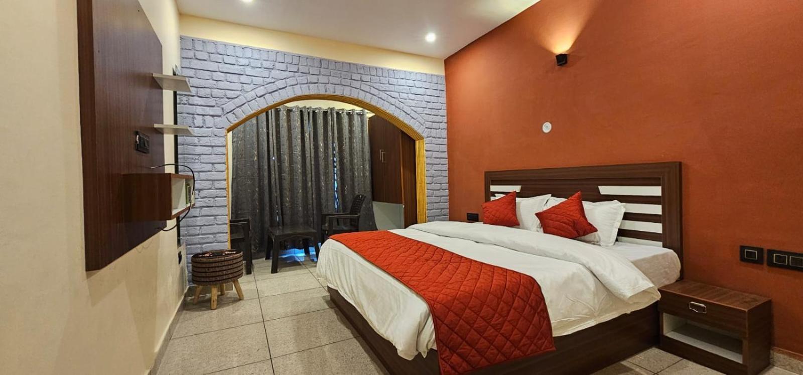 Golden Himalaya Homestay 코사니 외부 사진